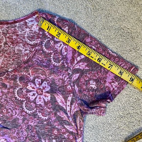LuLaRoe Paisley Burnout Hi-Low Top - Picture 6 of 8